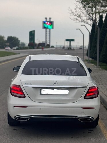 Mercedes E 200-3
