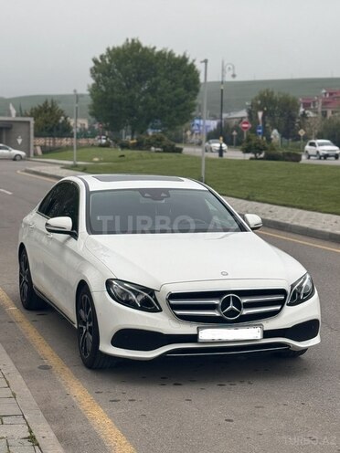 Mercedes E 200-6