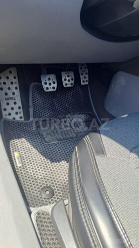 Opel Astra-13