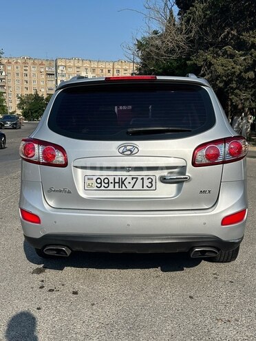 Hyundai Santa Fe-2