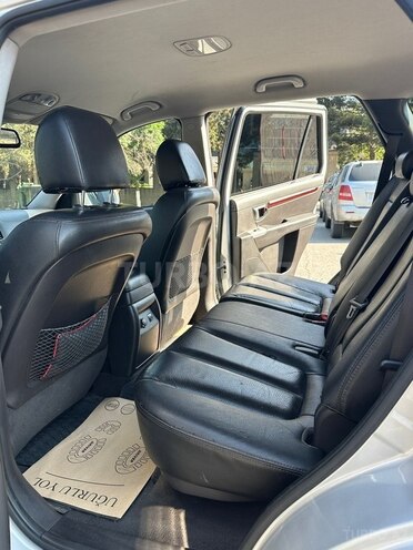 Hyundai Santa Fe-11
