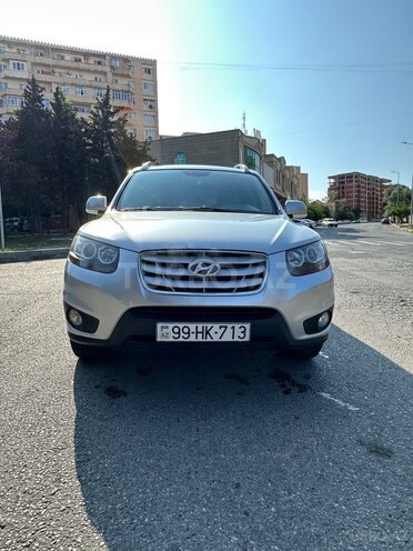 Hyundai Santa Fe-16