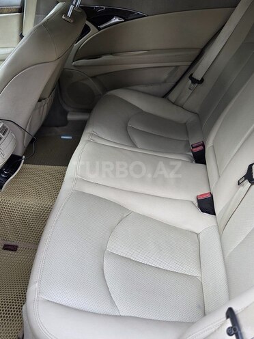 Mercedes E 240-7