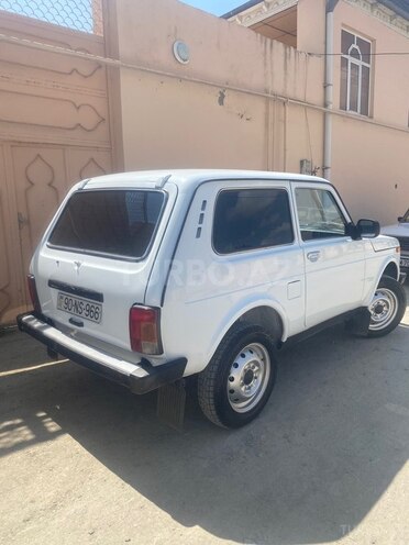 LADA (VAZ) Niva-9