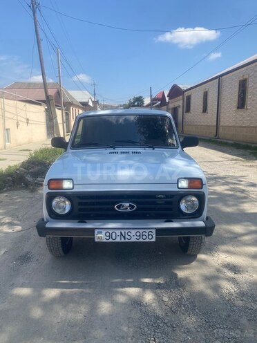 LADA (VAZ) Niva-1