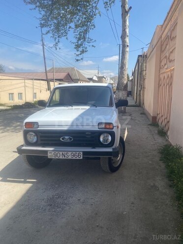 LADA (VAZ) Niva-13