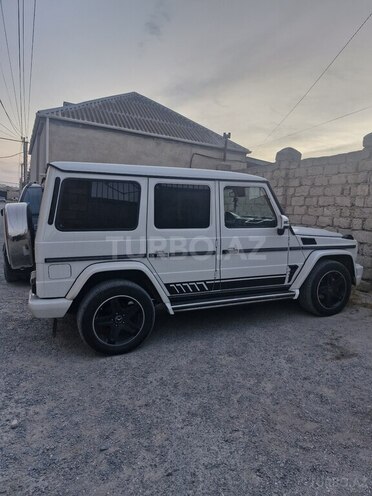 Mercedes G 270-3