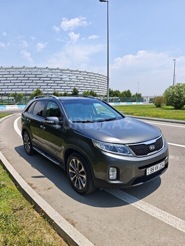 Kia Sorento-4