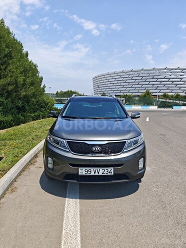 Kia Sorento-2
