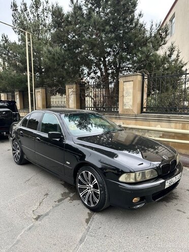 BMW 523-10