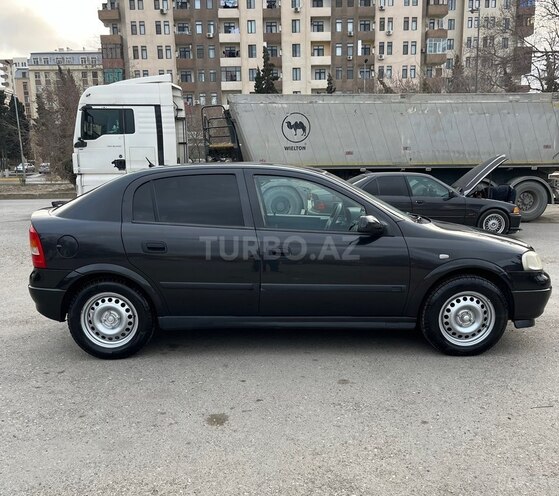 Opel Astra-2