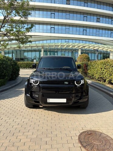Land Rover Defender-1