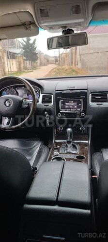 Volkswagen Touareg-7