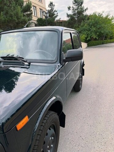 LADA (VAZ) Niva-4