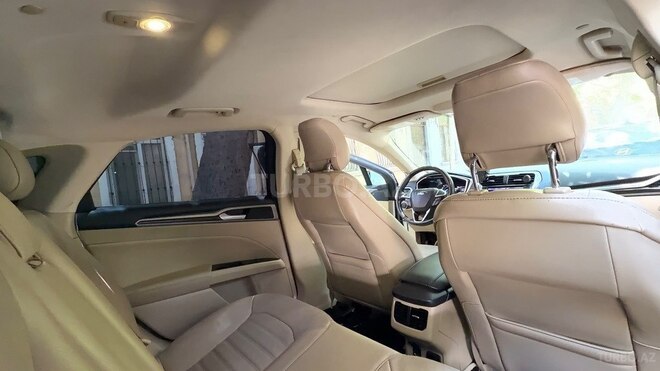 Ford Fusion (North America)-16