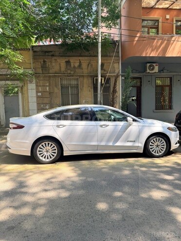 Ford Fusion (North America)-6
