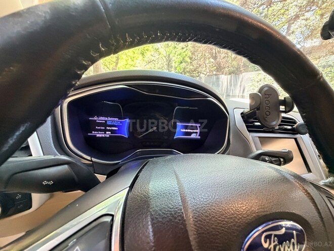 Ford Fusion (North America)-13