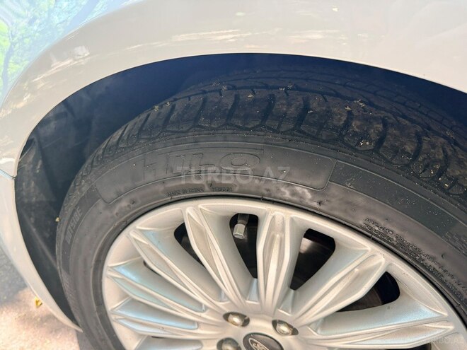 Ford Fusion (North America)-19
