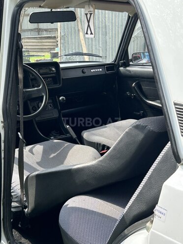 LADA (VAZ) 2107-16