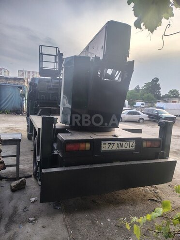 Isuzu NPR 66 P-5