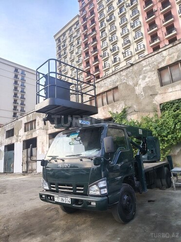 Isuzu NPR 66 P-10