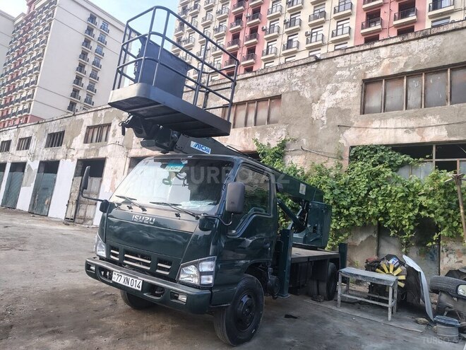 Isuzu NPR 66 P-7