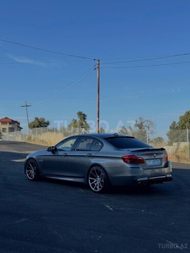 BMW 520d-8