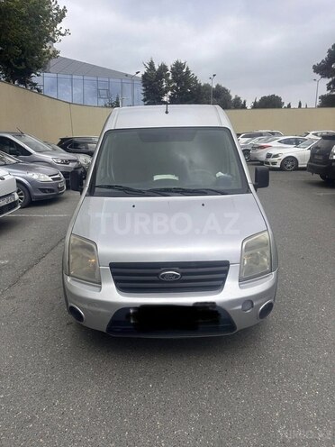 Ford Tourneo Connect-1