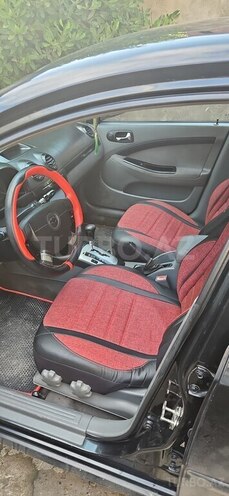 Chevrolet Lacetti-6