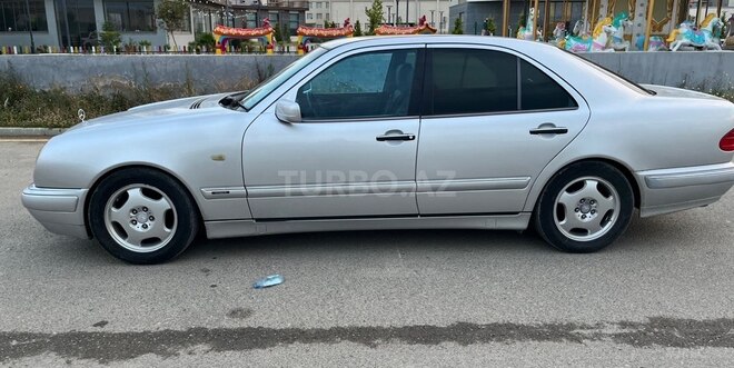 Mercedes E 230-14