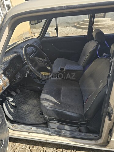 LADA (VAZ) 2106-5