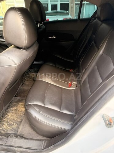 Chevrolet Cruze-7