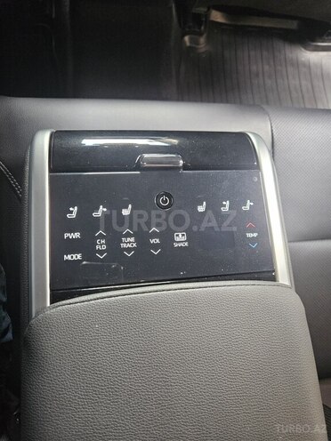 Toyota Camry-10