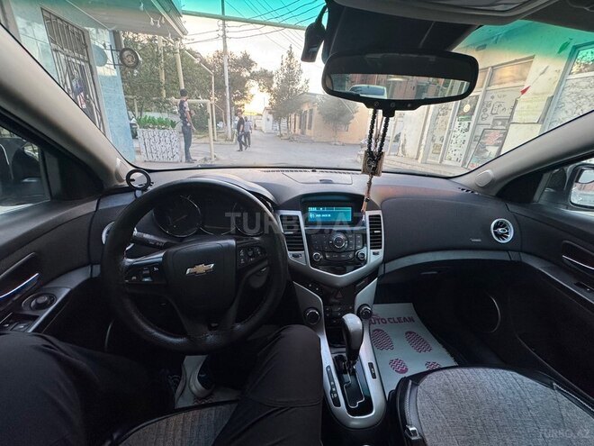 Chevrolet Cruze-7