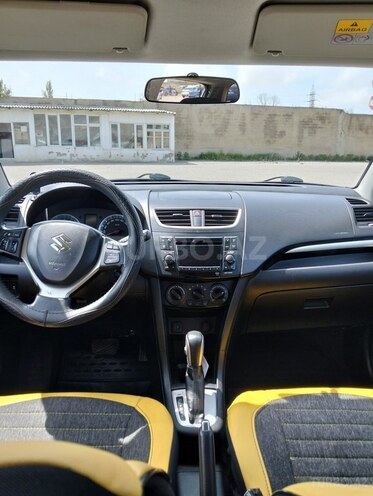 Suzuki Swift-8