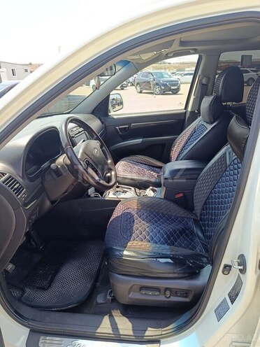 Hyundai Santa Fe-9