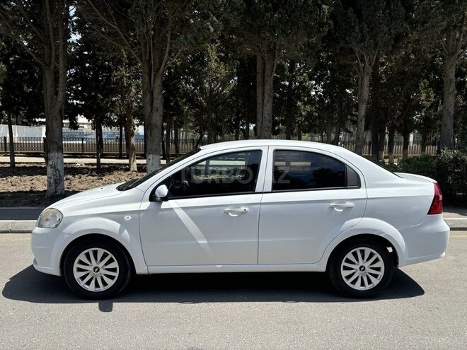 Chevrolet Aveo-2