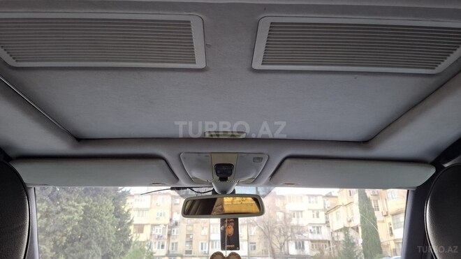 Mercedes E 240-7