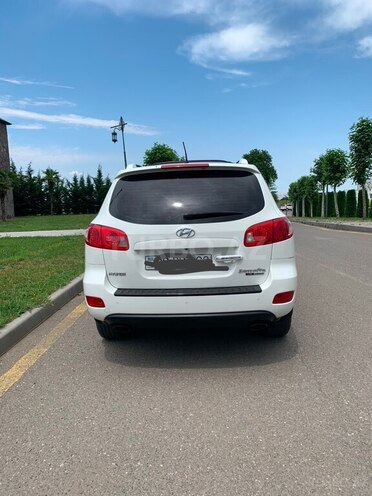 Hyundai Santa Fe-4