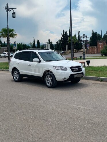 Hyundai Santa Fe-11