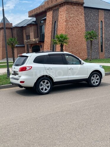 Hyundai Santa Fe-9