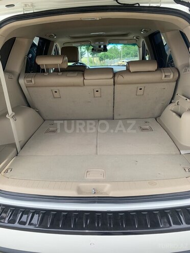 Hyundai Santa Fe-10