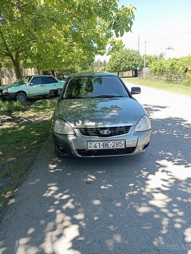 LADA (VAZ) Priora-1
