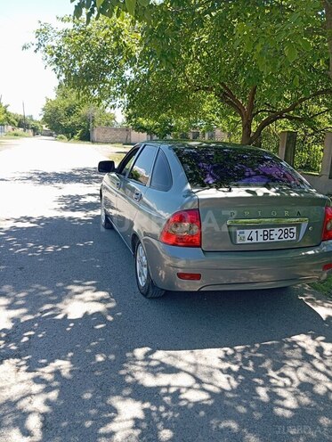 LADA (VAZ) Priora-8