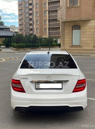 Mercedes C 250-4