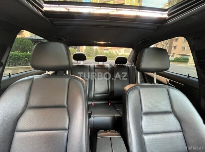 Mercedes C 250-9