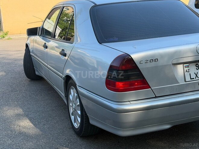 Mercedes C 200-8
