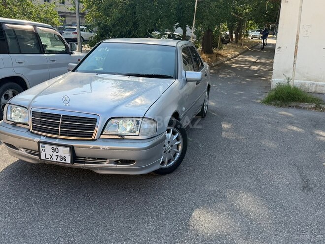 Mercedes C 200-9
