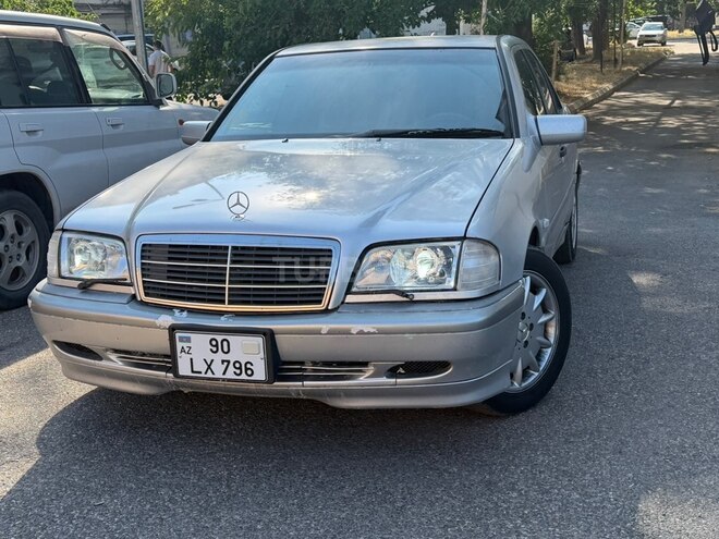 Mercedes C 200-7