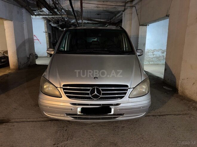 Mercedes Viano-1